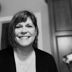 Meet your Posher, Claire